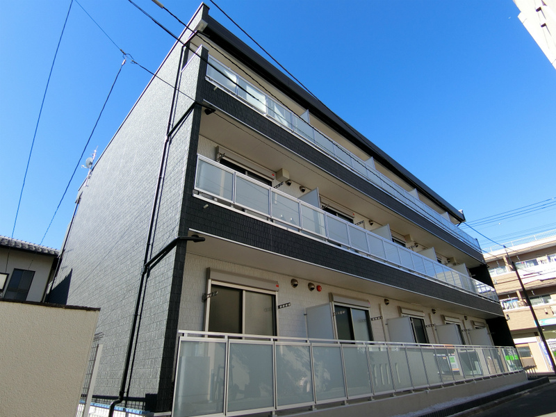 リブリ・ルアージュ学園東2階 外観