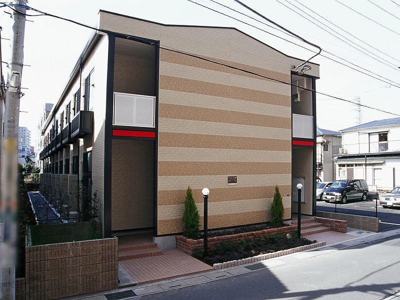 レオパレススターの外観画像