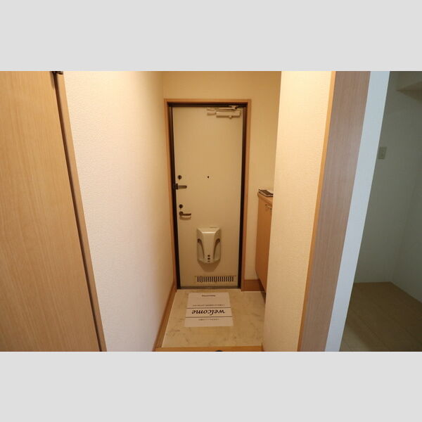 ヴェルドミールⅡ・Ⅲ　Ⅲ 玄関