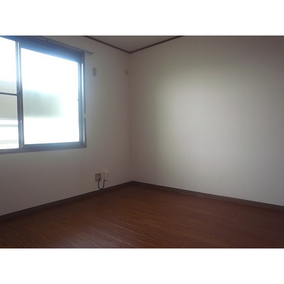 グランデュール紀代美0102号室 洋室