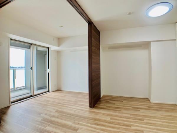 エミリブ東長崎5階 リビング