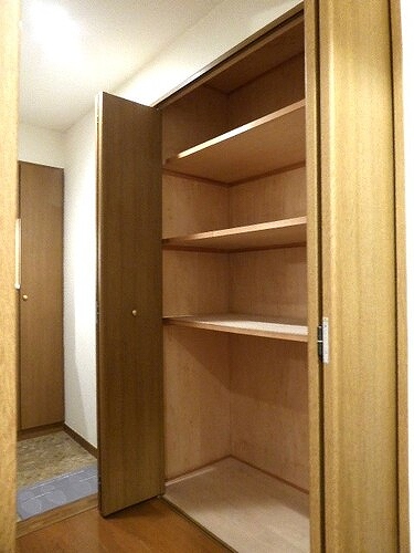 ライオンズステーションプラザ松戸 物入　※前回募集時2022年11月の写真