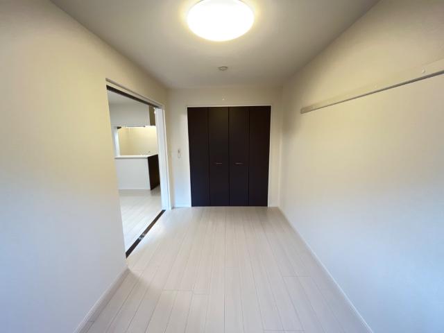 ロイヤルパレスＳ 洋室