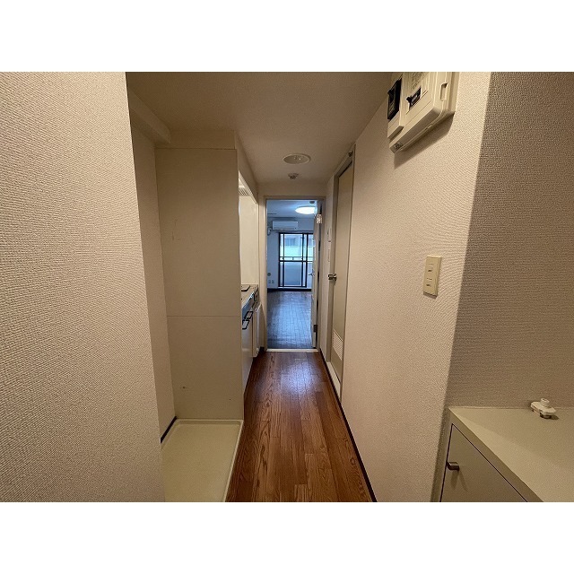 ベルメゾン川崎Ⅱ 玄関廊下