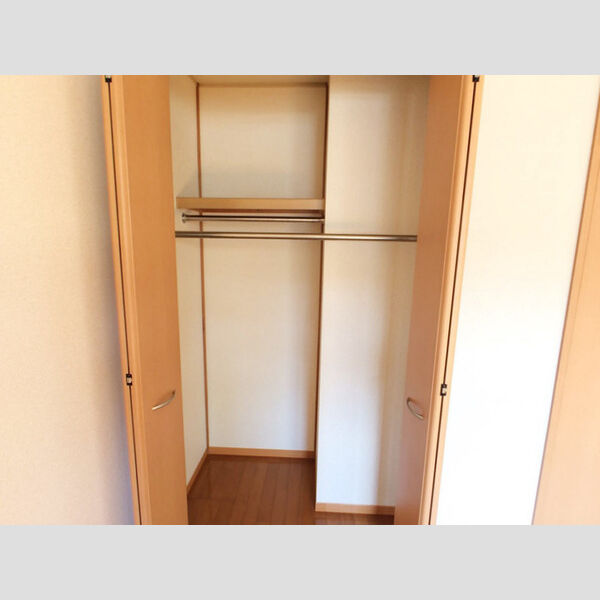 リビエール・ビラ103号室 収納