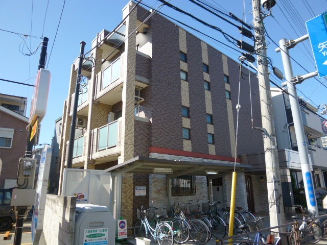 グラテース 外観