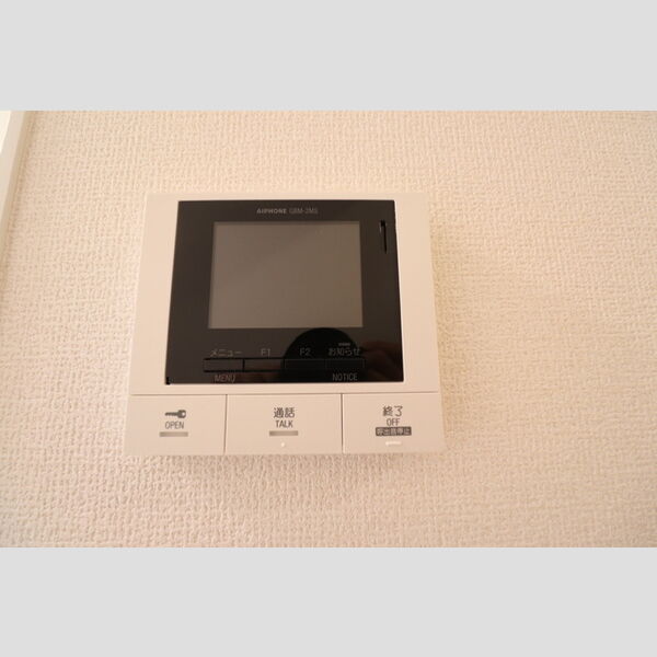 ポトシ302号室 モニター付きインターホン