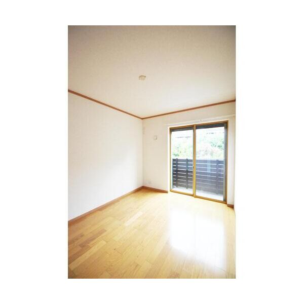 シュエットメゾン103号室 リビング