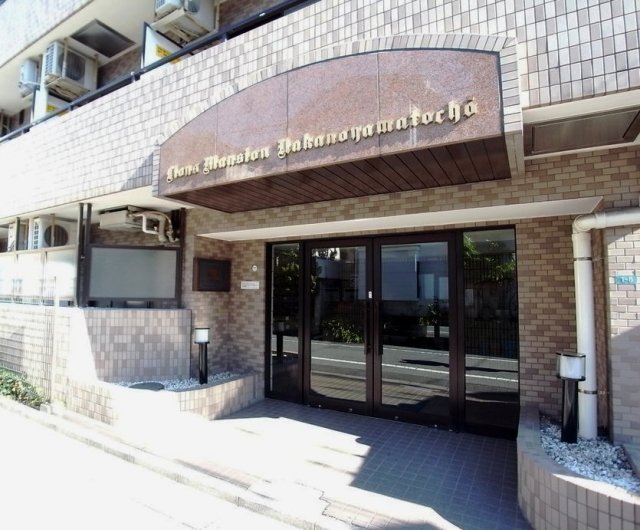 ライオンズマンション中野大和町3階 エントランス