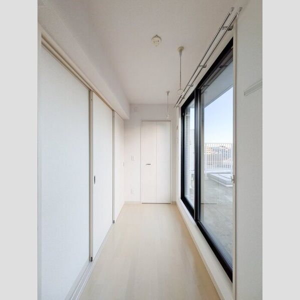 レジデンス東雪谷 501号室　洋室