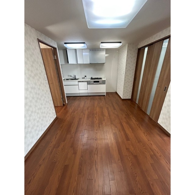 麻布コーポラス402号室 内観