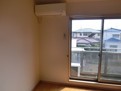 アヴェニールあずさ2階 リビング