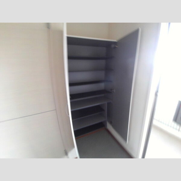 ヘリオス吉川美南　アプロディーテ シューズインクローゼット