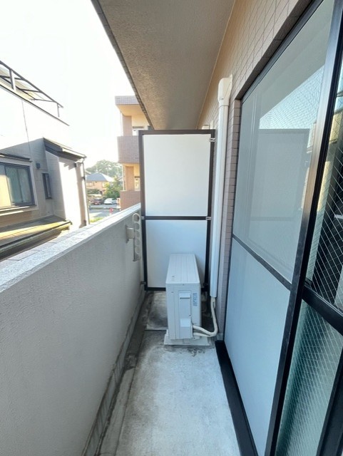 Ｂｉｇ　Ｔｈｒｏｕｇｈ バルコニー