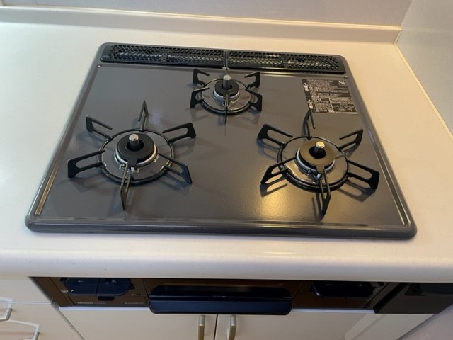 ワイズ２２２ キッチン