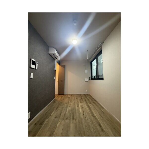 The　Residence　Ichigayadaimachi303号室 リビング