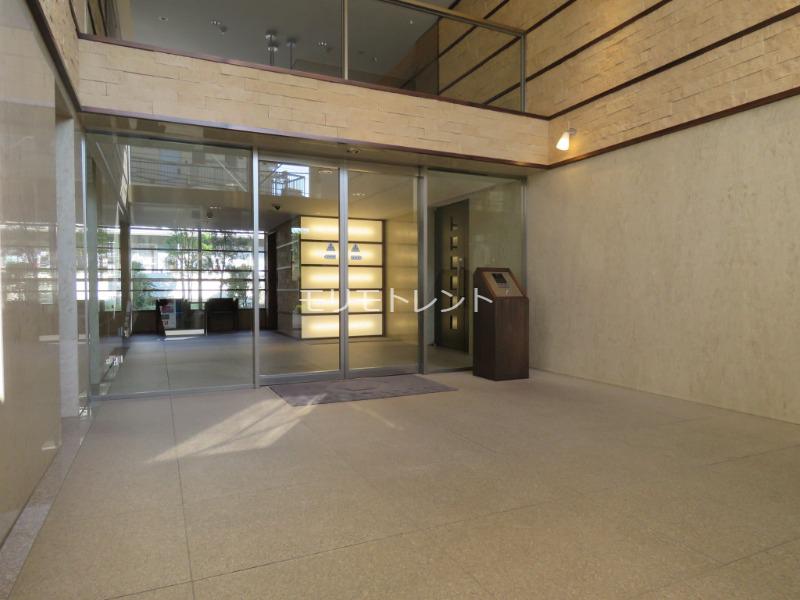 カスタリア参宮橋2階 エントランス