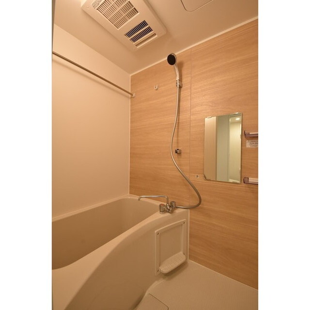 エルファーロ広尾0202号室 内観