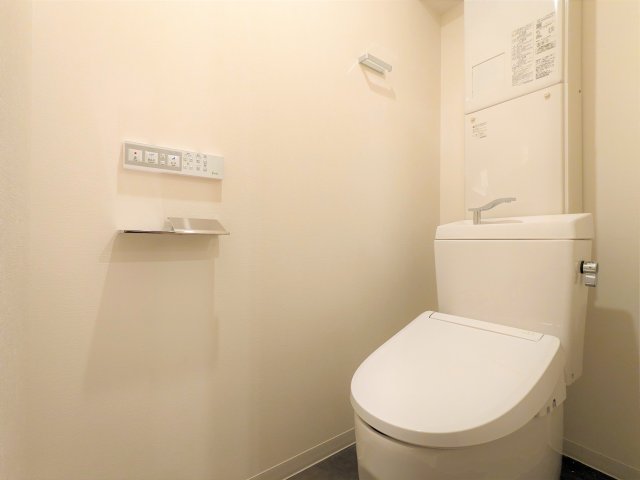 ルーデンス常盤台Ⅲ0401号室 トイレ