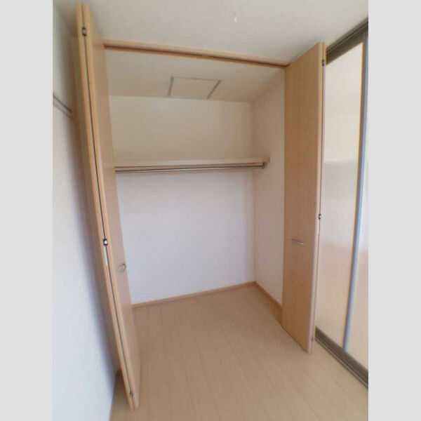 パークサイドK203号室 収納