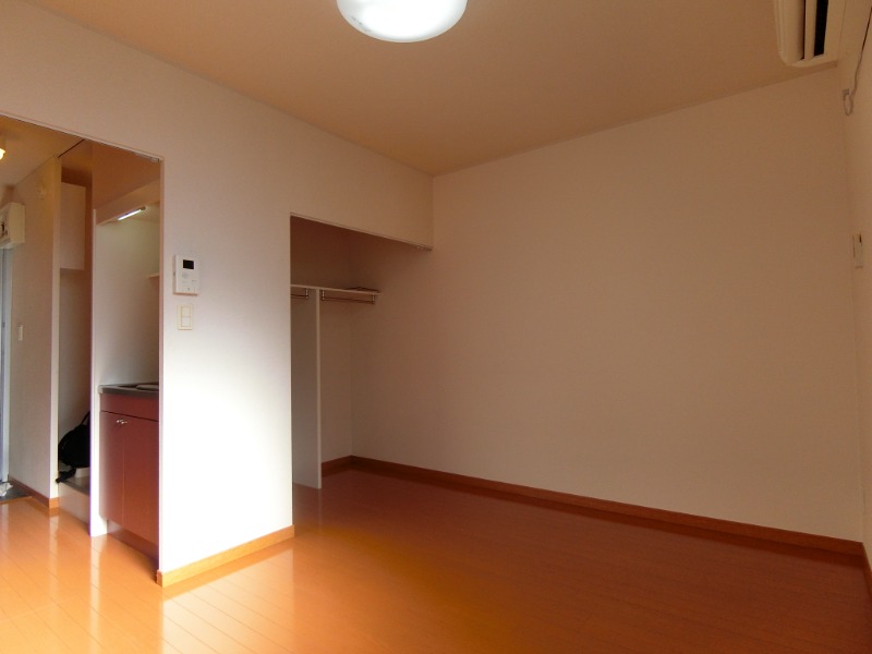 プランドール鶴間 リビング