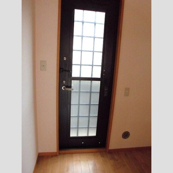 テラス原山 キッチン　勝手口