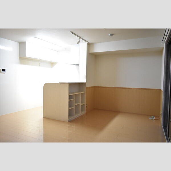 ウィスタリア　G リビング