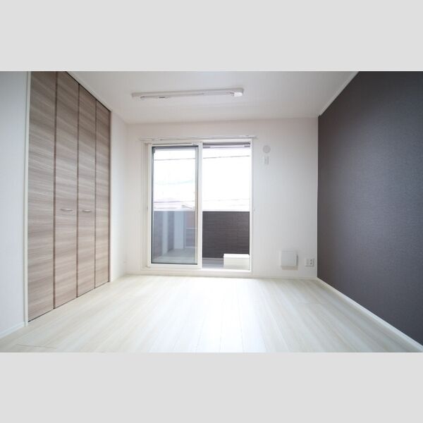 エクセリア東和303号室 洋室