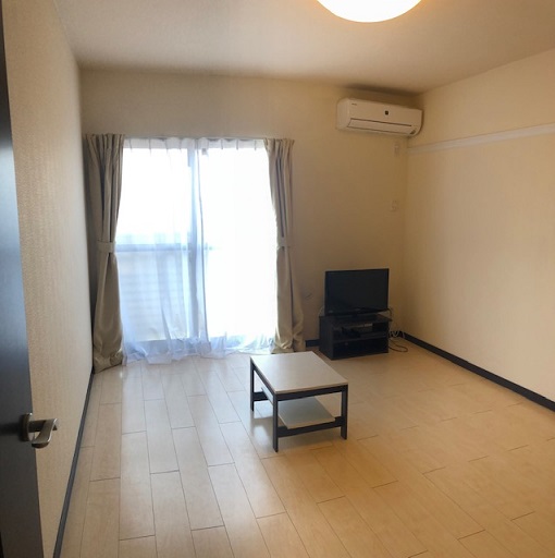 レオネクストリュミエール103号室 寝室