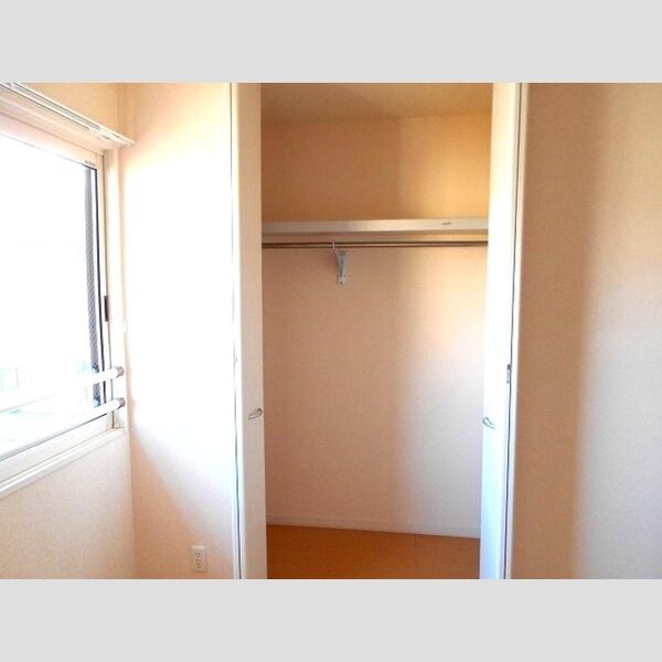 フォンドール　Ⅰ102号室 クローゼット