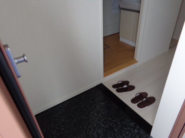 グランエスポワール 玄関