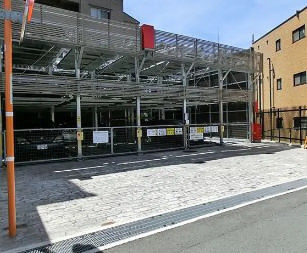 ナイスパークフロンテージ鷺沼 駐車場