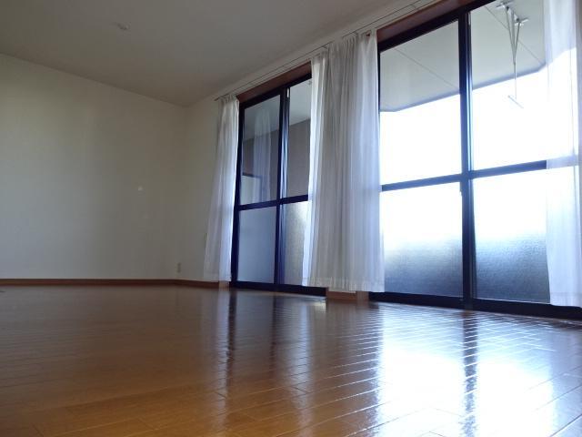 エルンテ・オーシモ201号室 リビング