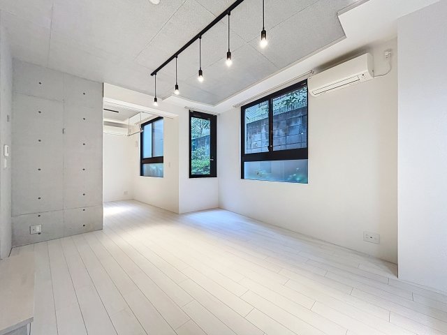 ＬＡＰｉＳ本郷 リビング