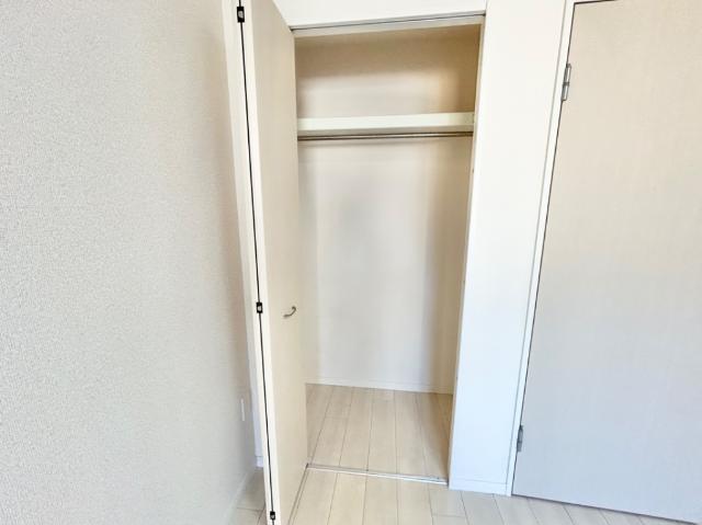 グロリア101号室 収納