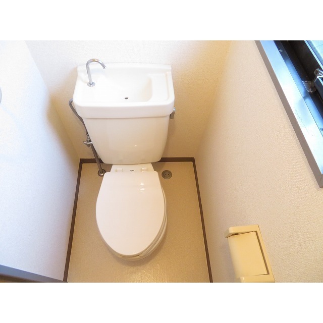 プロヴィデンス秀洋 内観