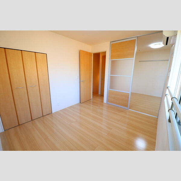 Niji-cort201号室 洋室