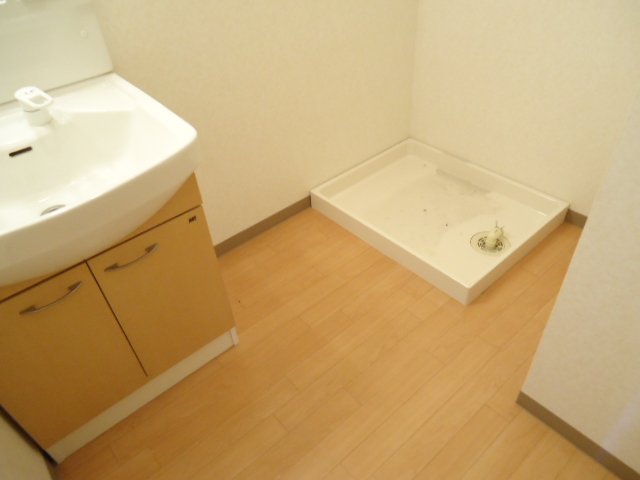 サールナート202号室 脱衣所