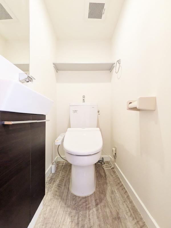 THE VALUE SHARED HOTEL TAKENOTSUKA3階 バス