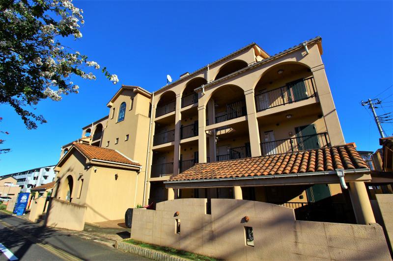 カンパーナの外観画像