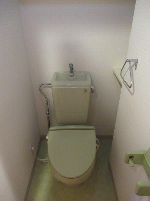 ベルファース早稲田 玄関