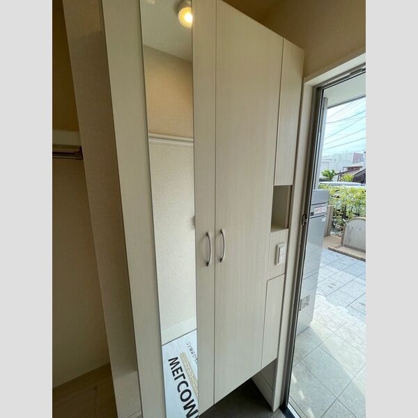 マタリキ202号室 玄関