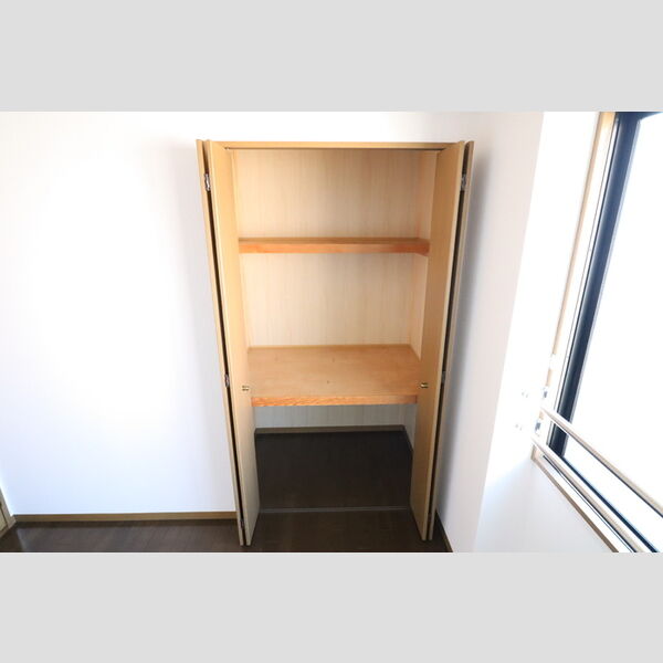 サンヴィレッジ本宿 物入