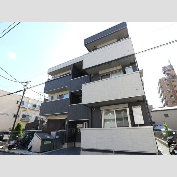 エバーガーデン305号室 建物外観