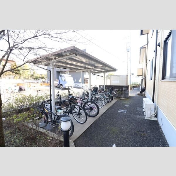 プティヴィラージュ　Ⅱ 駐輪場