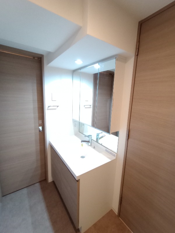 クレイシア秋葉原ラグゼスウィート 洗面