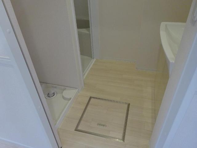 プロニティ・キャトル105号室 脱衣所