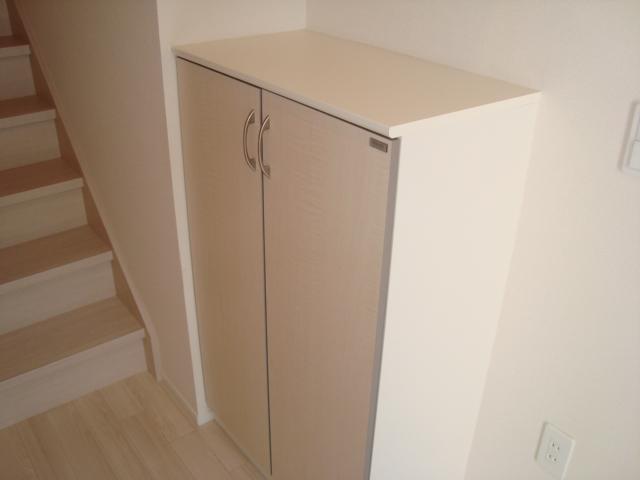 ラ・ルーチェ 玄関