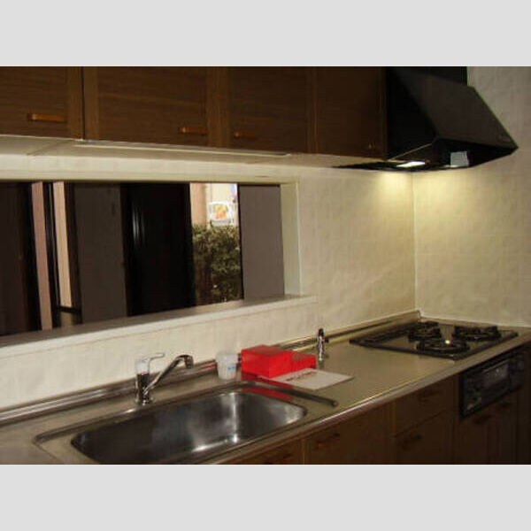 プラテーク荏田　C プラテーク荏田C102　システムキッチンコンロ3口