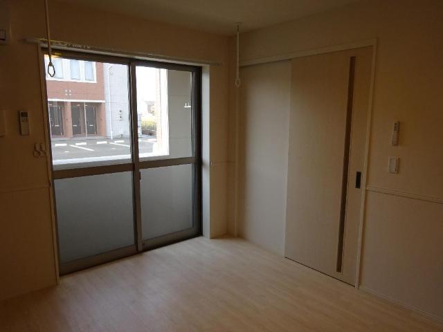 プロニティ・キャトル リビング